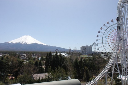 富士急ハイランドから見える富士山.jpg